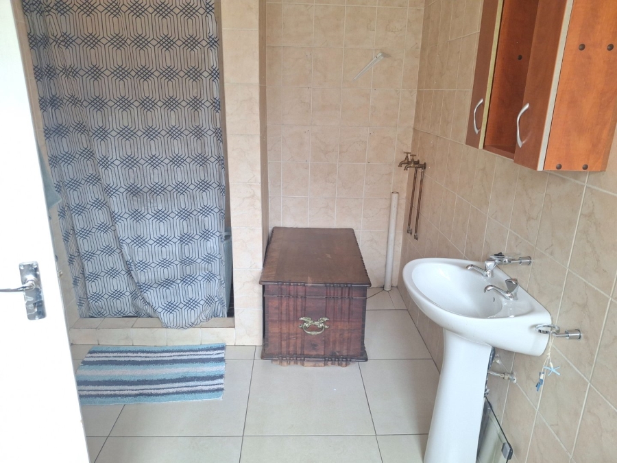 4 Bedroom Property for Sale in Roodia Free State